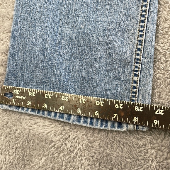 Tommy Hilfiger Jeans Women's 11 Hipster Flare Vintage Light Wash Stretch Flaws - Picture 13 of 16